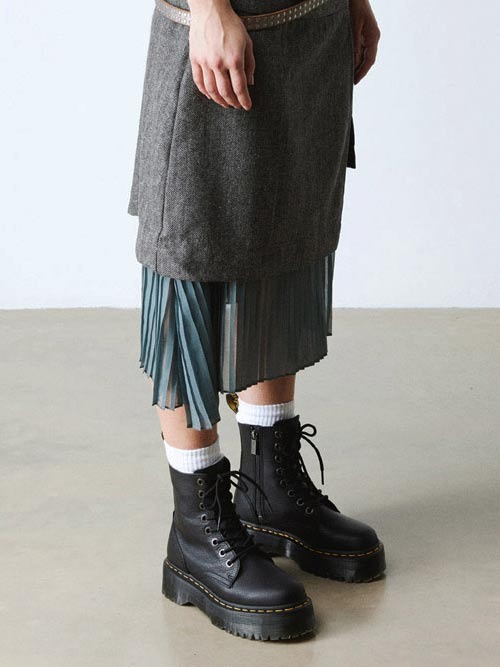 Image of: DR MARTENS