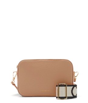 coccinelle-130605-natural 1