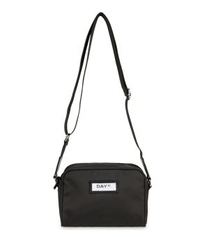 day-et-123837-zwart 1