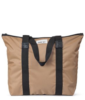 day-et-129904-bruin 1