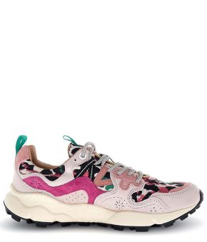 flower-mountain-145008-donkerroze 1