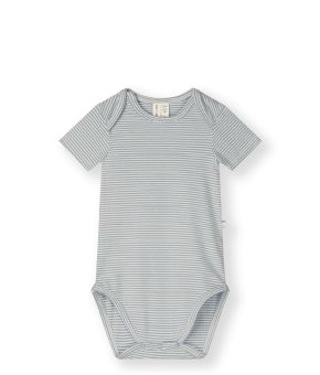 gray-label-142441-lichtgrijs 1