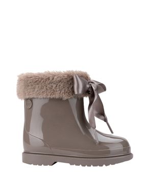 igor-140161-beige 1