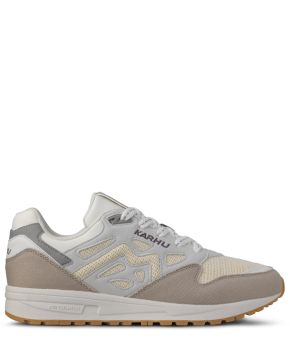 karhu-143209-wit 1