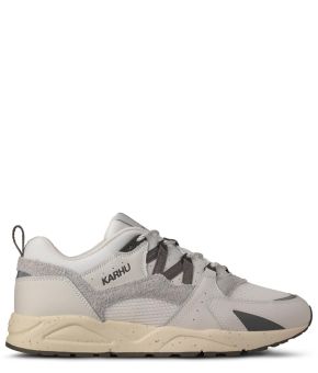karhu-145256-wit 1