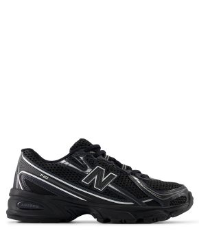new-balance-141886-zwart 1