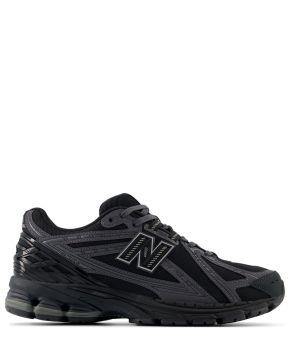 new-balance-142150-zwart 1