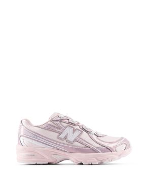 new-balance-142153-roze 1