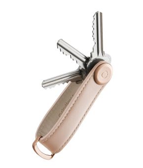 orbitkey-leather-orbitkey-rose-gold-blush-rosegold-model