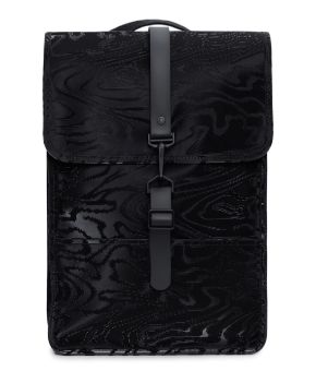 rains-143462-donkerrood 1