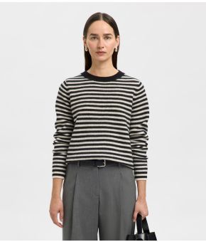 selected-femme-136418-zwart 1