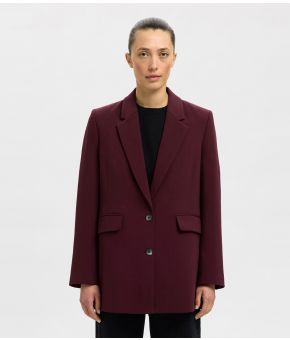 selected-femme-136419-rood 1