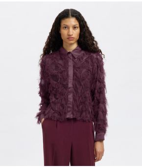 selected-femme-136422-rood 1
