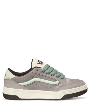 vans-127170-wit 1